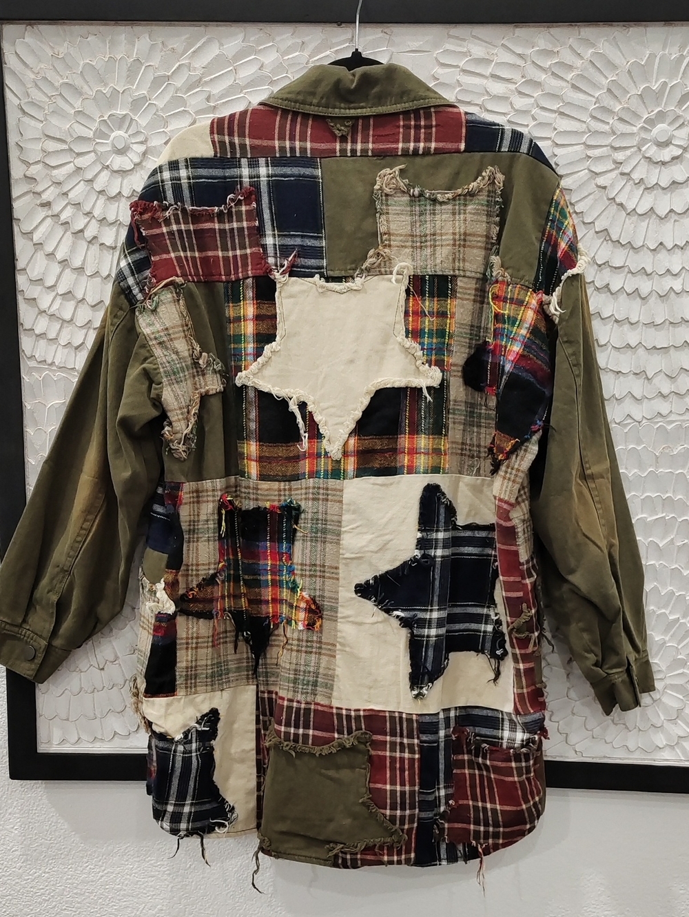 Patchwork Plaid Distressed Star Utility Jacket - Olive - Picture 5 of 10